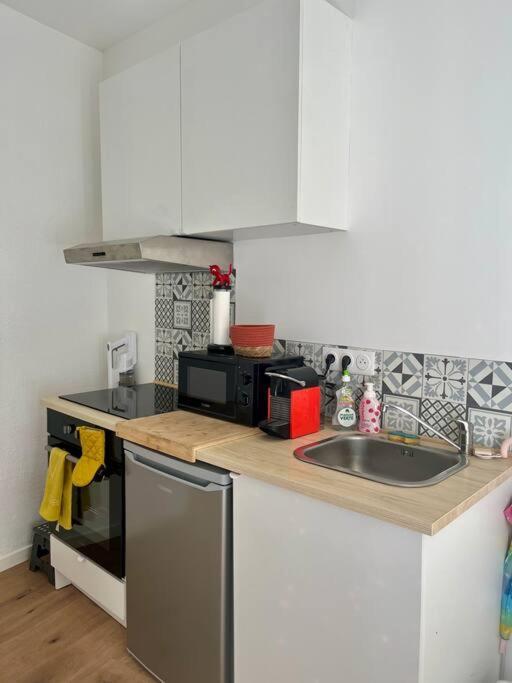 Appartement Hyper Centre Climatise Salon-de-Provence Extérieur photo